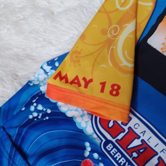 Santa Cruz Tour of California Giant Berry Farms Cycling Jersey Size Men’s M - Picture 5 of 5